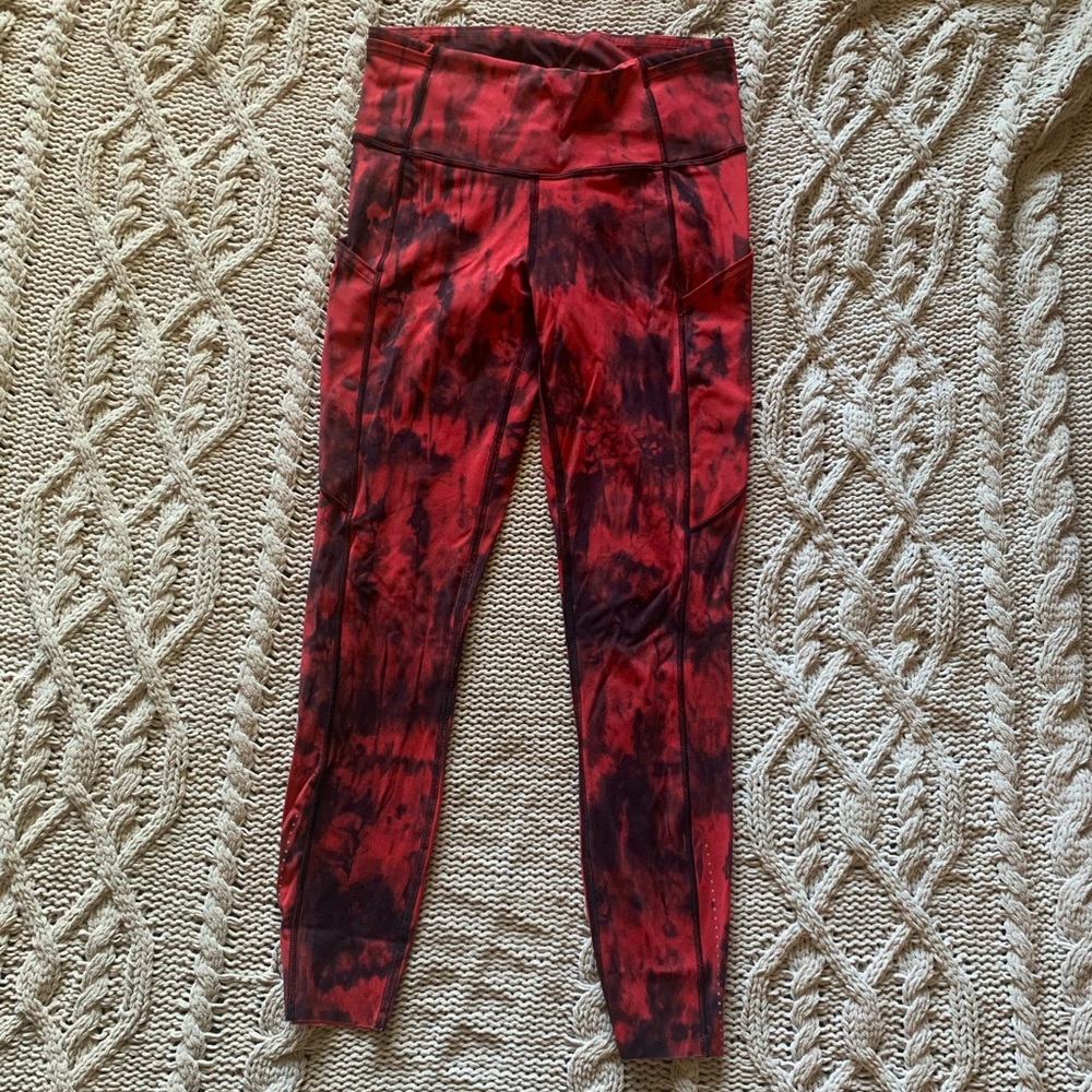 Lululemon Fast and Free leggings, size 6